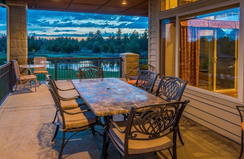 Bend Villa | Raintree Rental Golf Estate