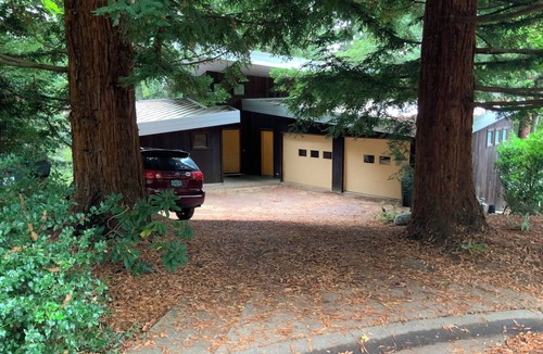Southeast Eugene House | Rainwater Residence, an architectural gem, secluded, spatious and spatial.