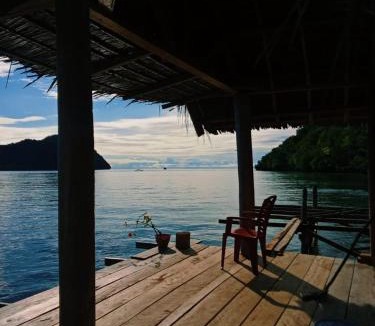Mansuar Island House | Raja Ampat Tapordura Homestay