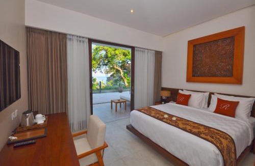 Senggigi Resort | Rajavilla Lombok Resort - Seaside Serenity