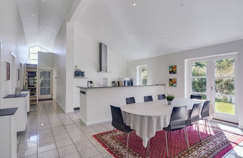 Hou House | "Ralda" - 590m from the sea by Interhome