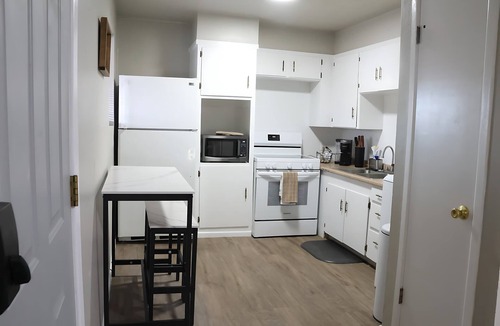 Ralls Apartment | Ralls 2BR: Kitchen, Washer, 40m Digital Galaxy