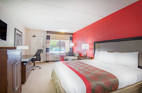 Albuquerque Hotel | Ramada by Wyndham Albuquerque Airport
