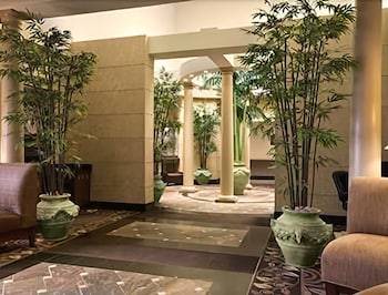 Osbornsville Hotel | Ramada by Wyndham Toms River