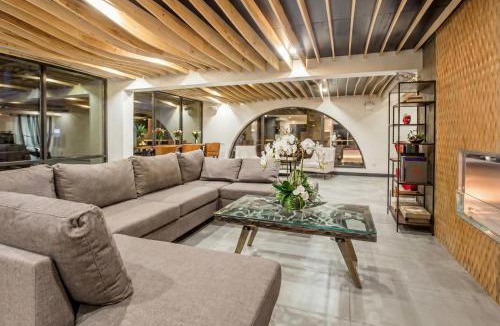 Franklin Park Hotel | Ramada by Wyndham Austin South