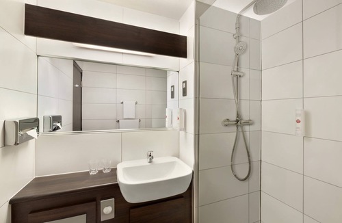 Easton in Gordano Hotel | Ramada by Wyndham Bristol West