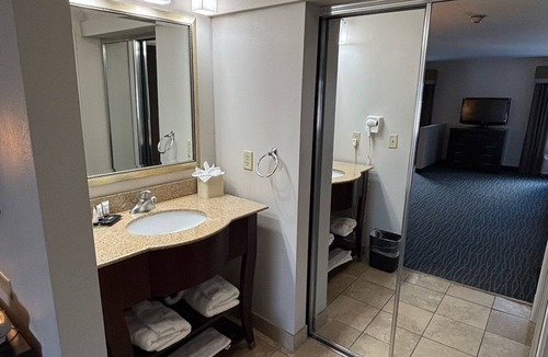 Burkburnett Hotel | Ramada by Wyndham Burkburnett/Wichita Falls