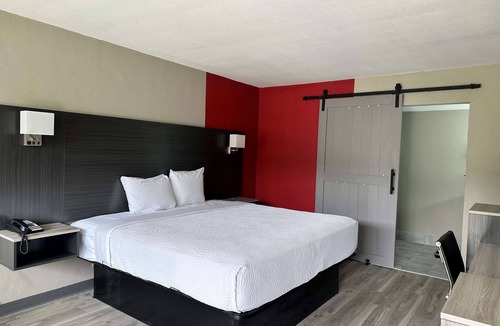 Cocoa West Hotel | Ramada by Wyndham Cocoa