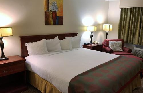 Draper Hotel | Ramada by Wyndham Draper, Utah