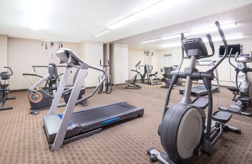 Enid Hotel | Ramada by Wyndham Enid