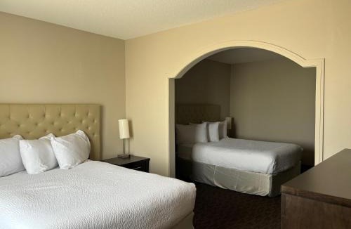 Estevan Hotel | Ramada by Wyndham Estevan