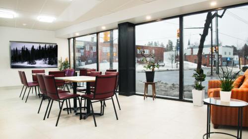 Timiskaming District Hotel | Ramada by Wyndham Kirkland Lake