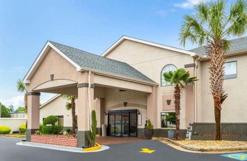 Locust Grove Hotel | Ramada by Wyndham Locust Grove