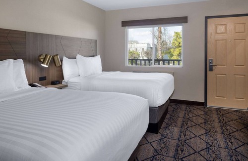Modesto Hotel | Ramada by Wyndham Modesto Yosemite Area