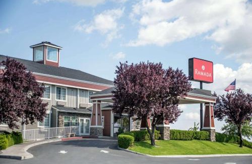 Moses Lake Hotel | Ramada by Wyndham Moses Lake