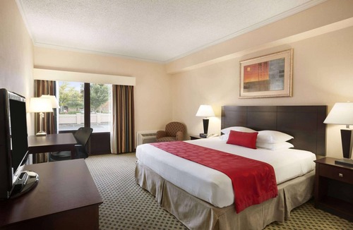 Christiana Hotel | Ramada by Wyndham Newark/Wilmington