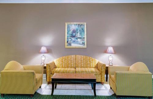 Provo Hotel | Ramada by Wyndham Provo
