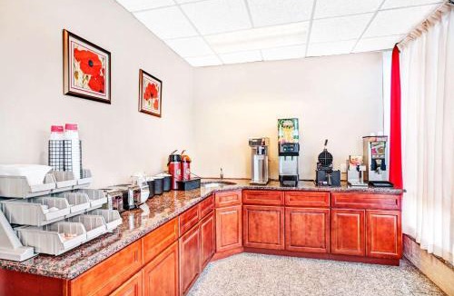 Rockaway Hotel | Ramada by Wyndham Rockaway