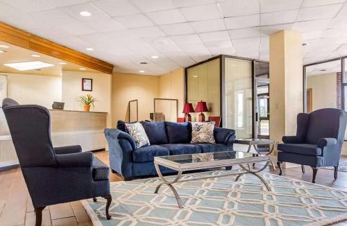 Santee Hotel | Ramada by Wyndham Santee I-95