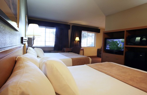 Spirit Lake Hotel | Ramada by Wyndham Spirit Lake/Okoboji