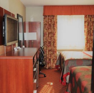 Willowbrook Hotel | Ramada by Wyndham Staten Island