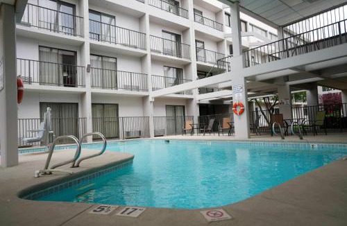 Broken Arrow Hotel | Ramada by Wyndham Tulsa Broken Arrow