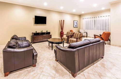 College Station Hotel | Ramada by Wyndham College Station
