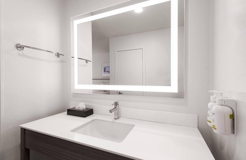 York Hotel | Ramada by Wyndham York Harrisburg Hershey