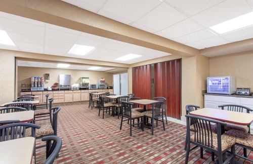 Cockeysville Hotel | Ramada Limited Cockeysville