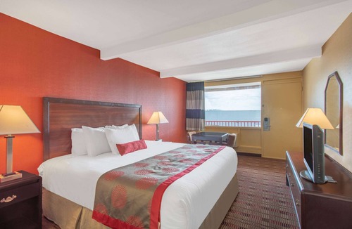 Cockeysville Hotel | Ramada Limited Cockeysville