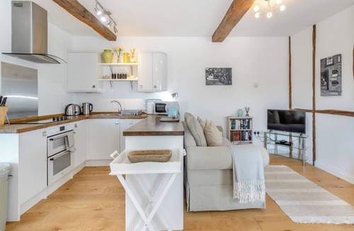 Hereford Cottage | Rambler's Hideaway - UK45414