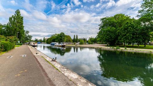 Bourroches Apartment | Rameau - Authentique et confort