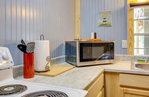 Higden Apartment | Ramp Entry! Quaint Cottage Near Greers Ferry Lake