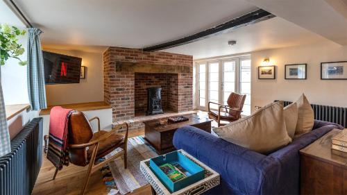 Ramsbury House | Ramsbury Cottage