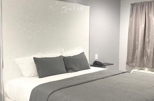 Ramsey Hotel | Ramsey Inn & Suites