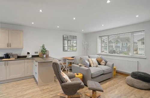 Porth Apartment | Ranalegh Court