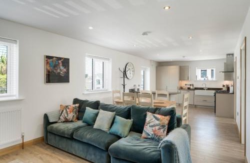 Porth Apartment | Ranalegh Court