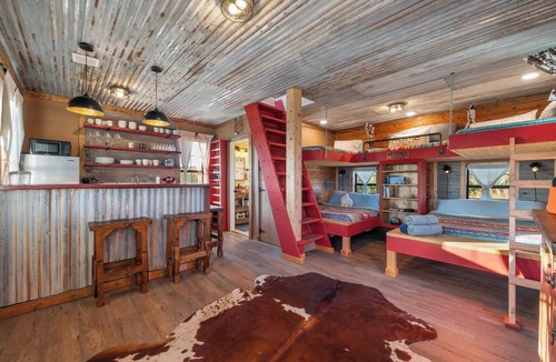 Blanco House | Ranch 33-Peaceful 20 ac Ranch w/Spool, Firepit