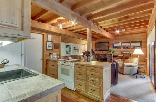 Sunriver House | Ranch Cabin 12 | Discover Sunriver