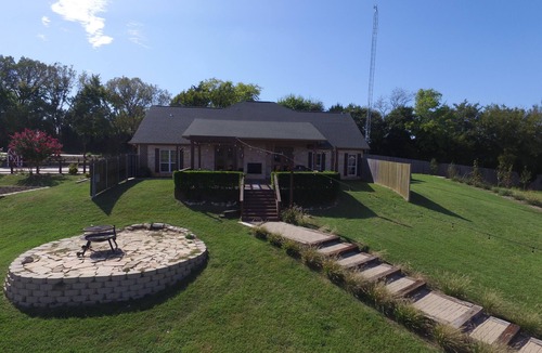 Canton House | Ranch Home at Resort - 2 minutes from water park and First Monday