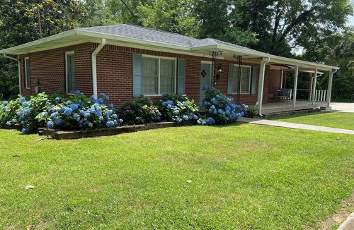 Tallapoosa House | Ranch home close to downtown