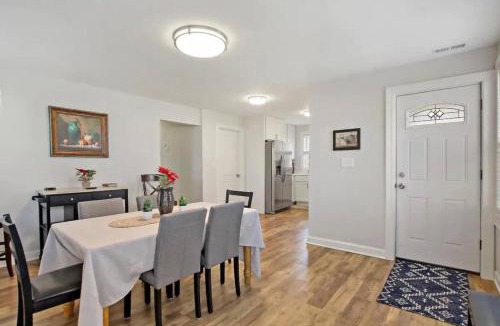 Libertyville House | Ranch Home with Air Hockey and PacMan near Naval Base