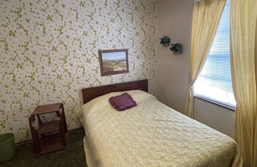 Lamont House | Ranch house for rent