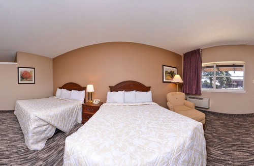 Sweetwater Hotel | Ranch House Motel