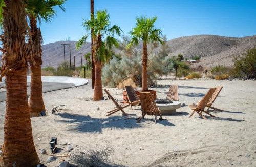 Indio Hills House | Ranch House with Lap Pool Biking & Running Course