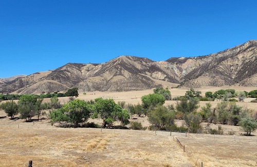 Paicines House | Ranch Stay