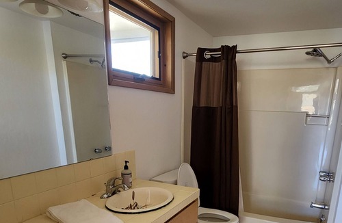 Paicines House | Ranch Stay