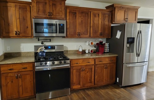 Kempner House | Ranch Stlye open floor plan, w/hottub