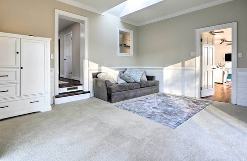 Midlothian House | Ranch-Style House w/ Pool, Deck & Fire Pit!