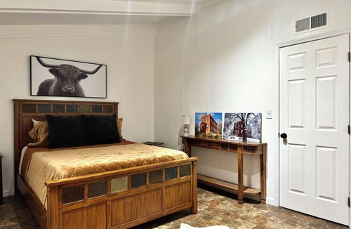 Jamestown Other | Ranch Style Mountain Getaway